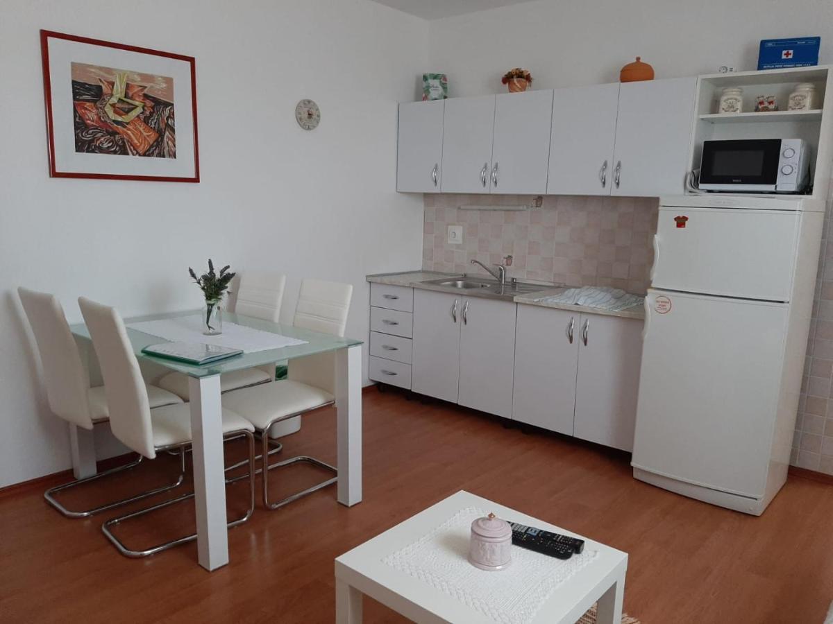 Apartments With A Parking Space Cizici, Krk - 15415 Malinska Zewnętrze zdjęcie