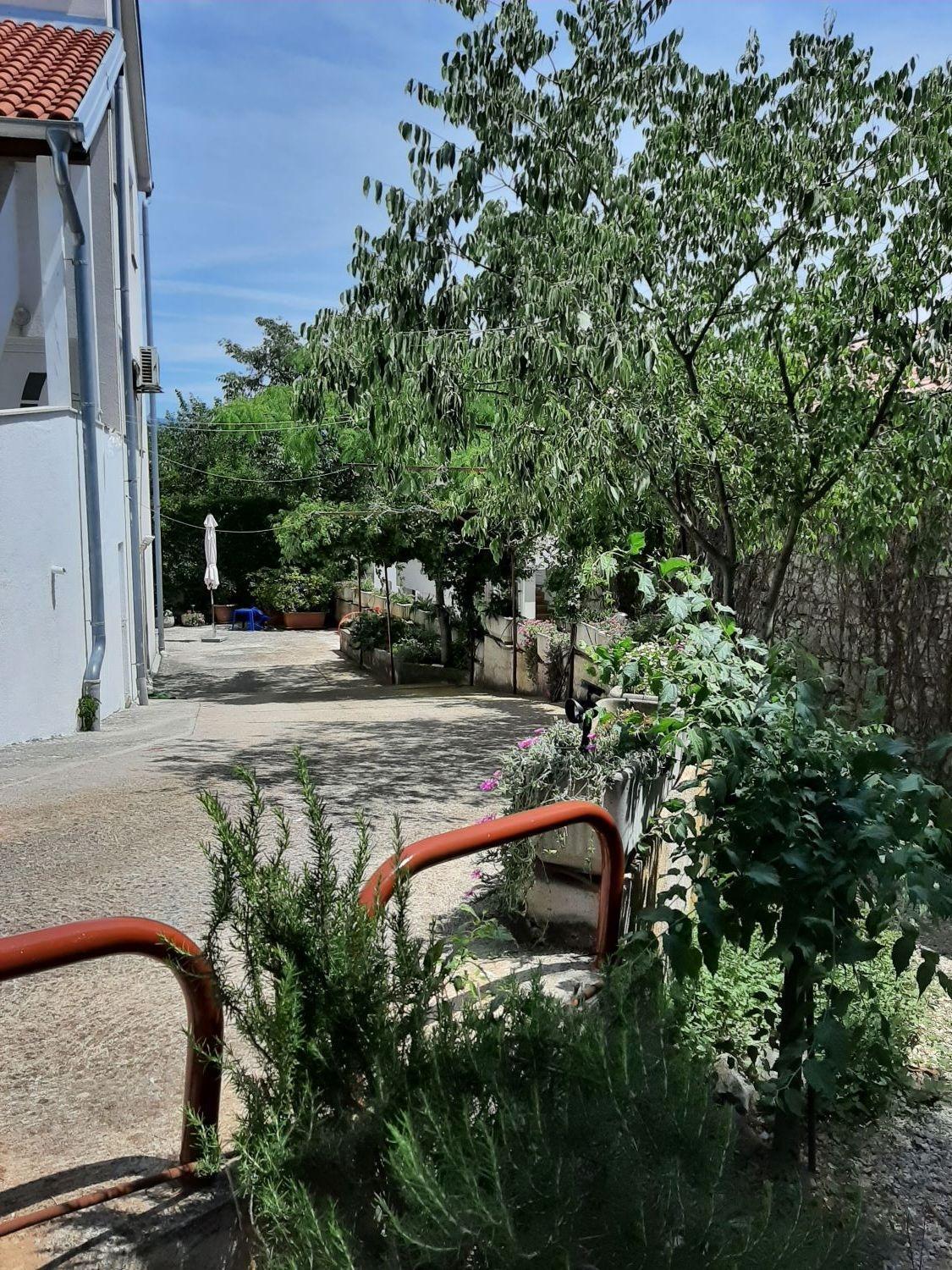 Apartments With A Parking Space Cizici, Krk - 15415 Malinska Zewnętrze zdjęcie